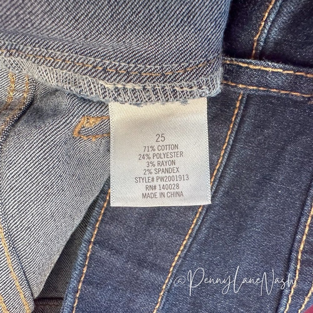 Harper Heritage Mid Rise Flare Patch Pockets Jeans - Picture 6 of 9
